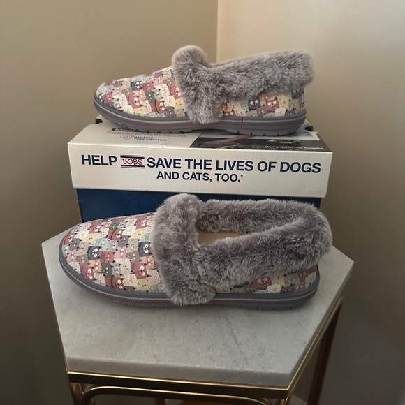 Skechers BOBS Memory Foam Slippers - Picture 4 of 7